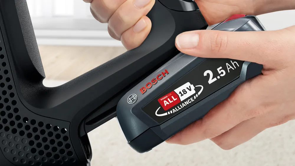 Bosch BBS611BSC Serie 6 Bežični Štapni Usisivač — prednji prikaz